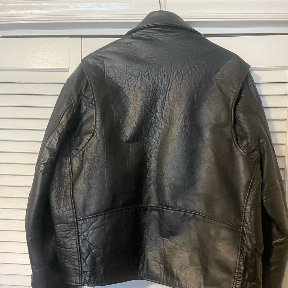 Leather jacket - Picture 2 of 3